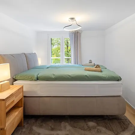 Apartment Modernes Mit Balkon Und Parkplatz, Nähe St. Gallen