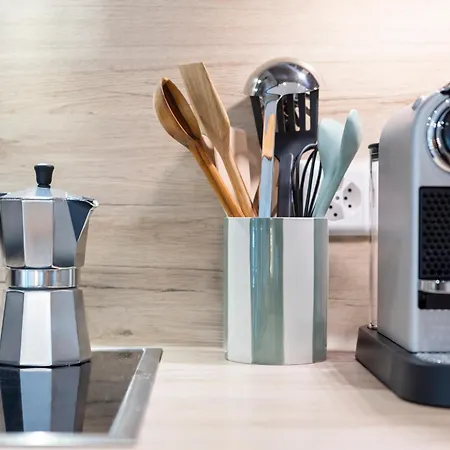 Appartement Modernes Mit Balkon Und Parkplatz, Naehe Saint-Gall