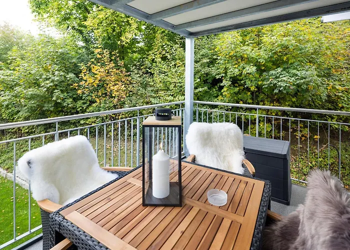 Modernes Mit Balkon Und Parkplatz, Nähe *